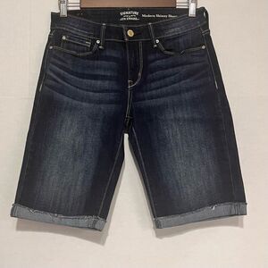 Signature Levi Strauss Modern Skinny Shorts   Sz 4